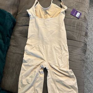 Yummie Shapewear Singlet with Cooling FX
